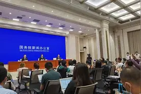 国新办：西藏人均预期寿命71.3岁 医疗卫生基本实现全国同步发展图片