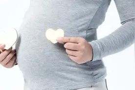 怀孕以后总怕热，春季准妈妈该如何穿衣？适度“春捂”有好处图片