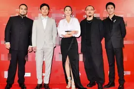 女明星走红毯好养眼，刘晓庆大气关晓彤腿巨长，气场还数巩俐强图片