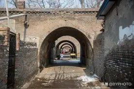 市民住窑洞享冬暖夏凉，解放前曾是日军军营图片