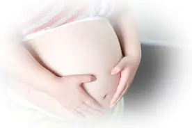 我想顺产，婆婆确让我刨腹产图片