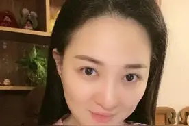 50万"分手费"！大连冰冰与高忆晨彻底分手图片