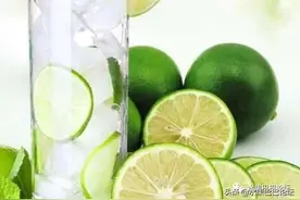 青柠檬泡水的正确做法 青柠檬泡水如何做才好喝图片
