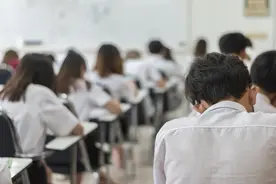 娱乐圈“九漏鱼”扎堆，提升文化课成绩能改观吗？图片