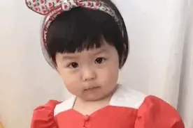 动图表情包：你就不能哄哄我吗？你有什么可豪横的图片