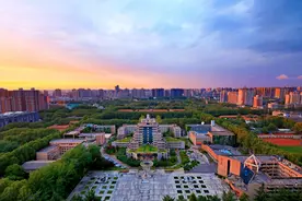 100%深造率！走进交大学霸班图片