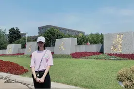 曾经的北大美貌才女，缘何9年后命断美国！她脑海中在想什么？图片