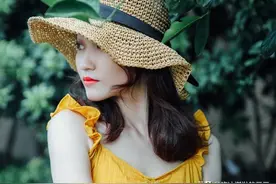 那年一群男人破门而入后，漂亮的她成为了精神病患者图片