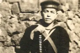 日本鬼子的罕见单兵照：个个凶恶如兽图片