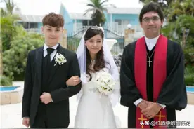 “况复生”张国权：认尹天照万绮雯为干爹干妈，25岁迎娶美娇娘图片