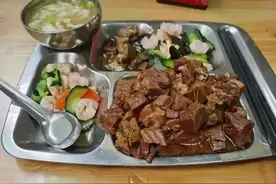 看看机关单位的工作餐吧图片