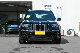 五大豪华品牌下的"掠阵车"，被称"公路巨兽"，你Pick谁？图片