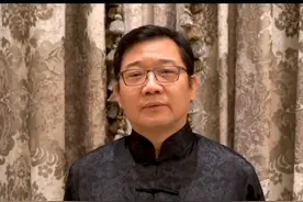 年少拜奇志为师，走红后无情甩开对方，大兵是怎么把自己作糊的？图片