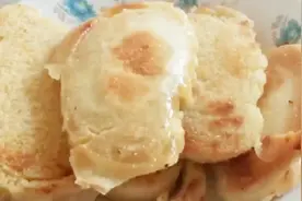 油煎馒头谁都会，但这样做出来外酥里嫩，早餐再也不用愁视频封面