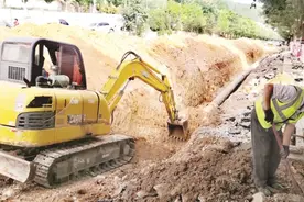抢时间、抢进度，快马加鞭 吕梁新区快速路项目建设按下“快进键”图片