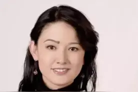 齐白石最漂亮的小孙女，人美画绝！图片
