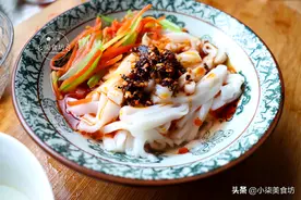大米别蒸米饭了，教你一个好吃做法，比凉皮简单，孩子老人都喜欢图片