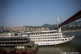 3艘万吨级豪华游轮重启长江万里行，2021年重庆至上海航线大对比图片