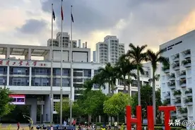 2021哈工大(深圳)经管学院研究生扎堆报考中小学教师，引发热议图片