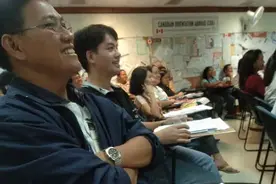 重磅！加拿大移民部长释放重要信号；三年移民百万图片