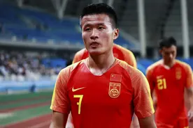 大连人俱乐部悄悄补新人，林良铭、陶强龙加盟，加速球队年轻化图片