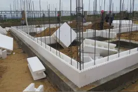 用“泡沫”建房子，成品出来后惊艳了图片