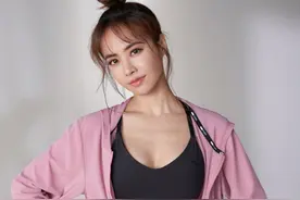 蔡依林锻炼身体的画面美翻了，这身材和穿搭，无愧性感天后之称图片