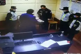 桥洞里的床板下藏了16万！流浪人员获救助安全回家图片