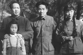 毛主席拒绝为亲戚安排高官，将儿子送上战场，背后有何隐情和智慧图片
