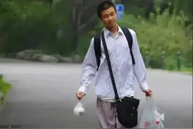 牛人！25岁任985高校重庆大学博导，比北大“韦神”还年轻图片