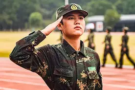 从复旦到军营，这个藏族女孩不一般！图片