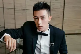 谷嘉诚恋情刚曝就被锤，前女友曝他跟李现装熟，内涵肖战卖人设图片