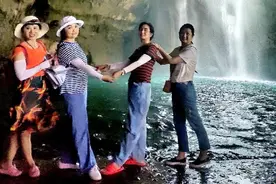 发朋友圈免费进邻水大峡谷，你知道吗？图片