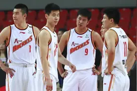 出场费一万！八一男篮主力内线打野球谋生，生活所迫太艰难？图片