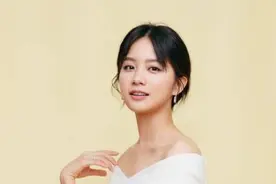 李婷婷的穿搭简单舒适 网友们最爱看她演哪个角色评论留言关注啊图片