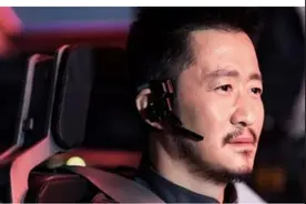 他曾被吴京捧红，却反咬恩人一口，如今被人遗忘图片