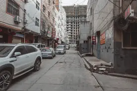 西安有座“不受欢迎”的城中村，村内有大量空房闲置，难以出租图片