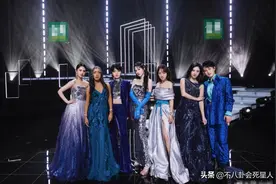 女星p图心机：杨颖p歪景甜项链，陈小纭只美自己，最经典的是她俩图片