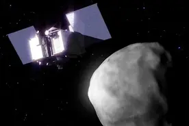 NASA探测器抵达目的小行星 将登陆带回土壤样本返回地球视频封面