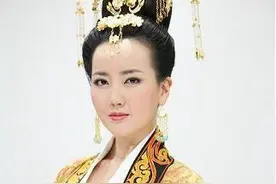 彪悍的丈母娘对女婿说，皇上封官你别谢恩，我让他封你个更大的官图片