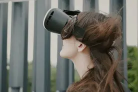 你喜欢的内容很多时，其实你啥也不爱，最爱的是挣钱，只是没挣到图片
