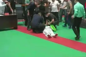 传武大师马保国被KO后续！MMA冠军：没真打，被打败是为宣传图片