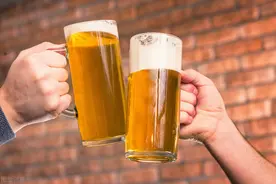 挥别以量取胜 精酿啤酒市场渐开图片