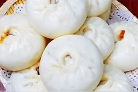 30年大厨教你香菇猪肉包的做法，皮薄馅大，鲜香味美，太好吃了图片