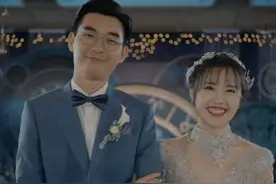 28岁的前央视主持人房琪大婚，老公与她郎才女貌，婚礼浪漫又梦幻图片
