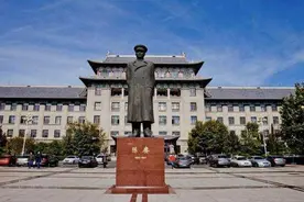 他是山西最长寿开国将军，享年103岁，是哈军工创建人之一图片