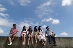 血淋淋的实例！高考后上大专，生活暗无天日，想逆袭却无计可施图片