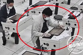 挺“秃然”的！6旬大爷科目一满分，“成功秘笈”竟在头上图片