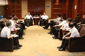 锦州市委书记王德佳、市长于学利会见沈阳海关关长郝炜明一行图片