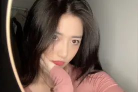 最美大学校花，成都大学，媲美“迪丽热巴”图片